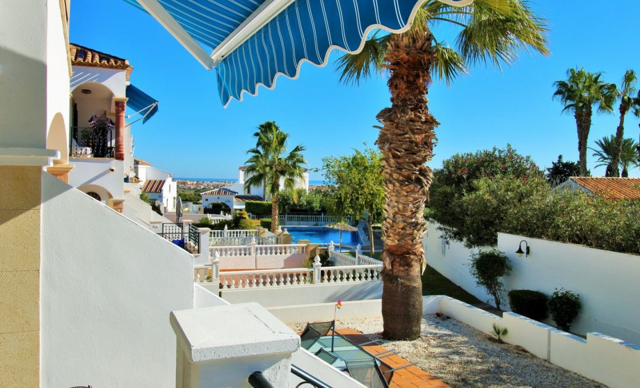 Revente - 2. Town house - Orihuela Costa - Villamartín