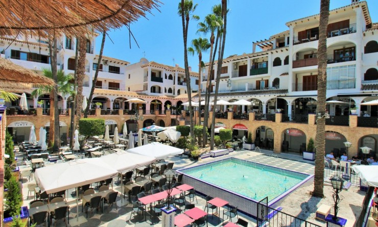 Revente - 2. Town house - Orihuela Costa - Villamartín