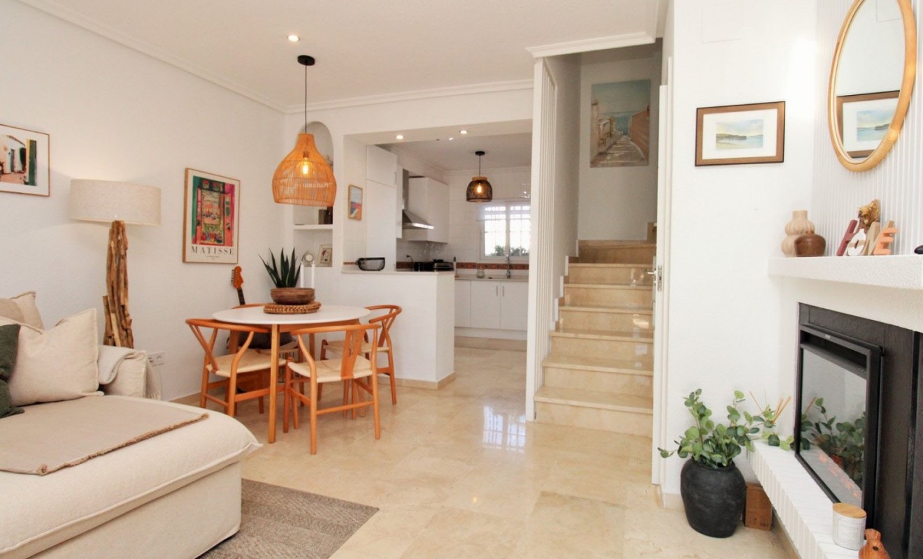 Revente - 2. Town house - Orihuela Costa - Villamartín
