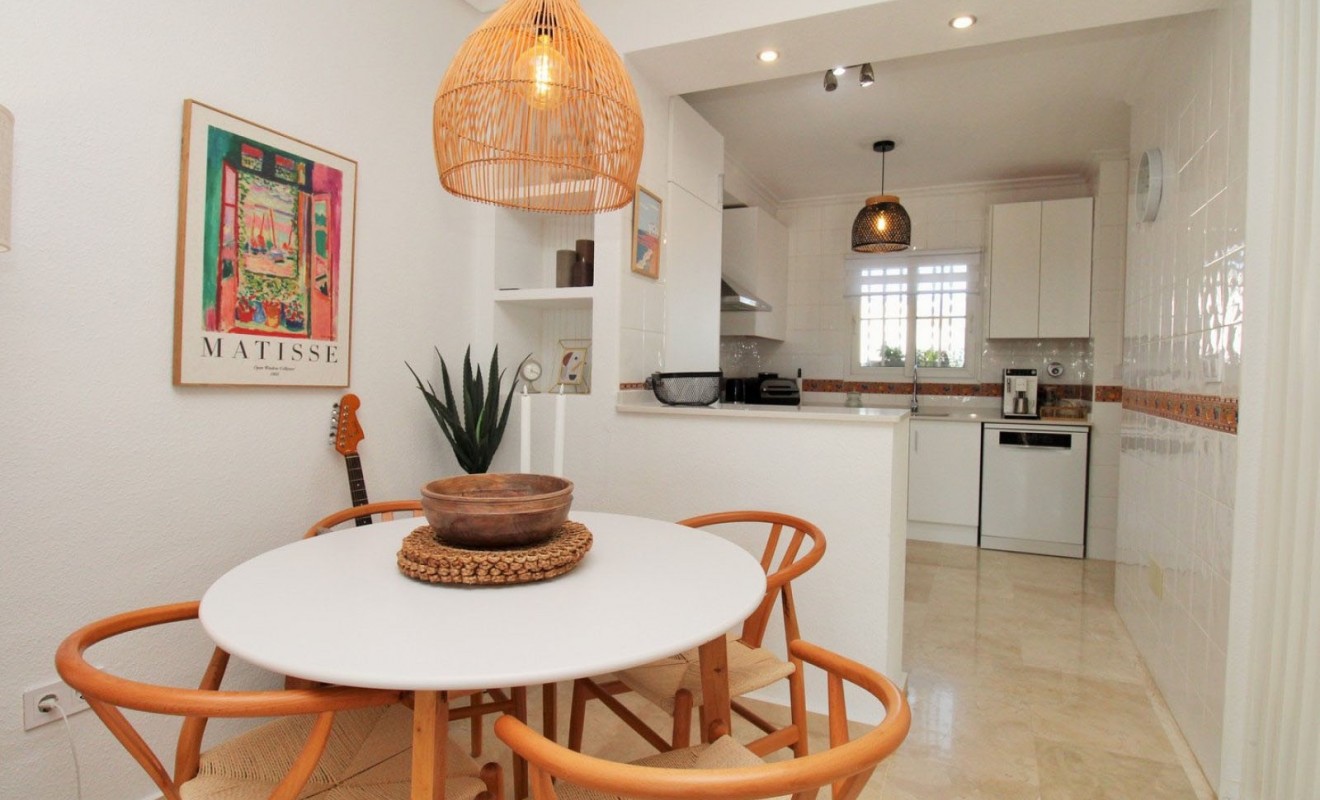 Revente - 2. Town house - Orihuela Costa - Villamartín