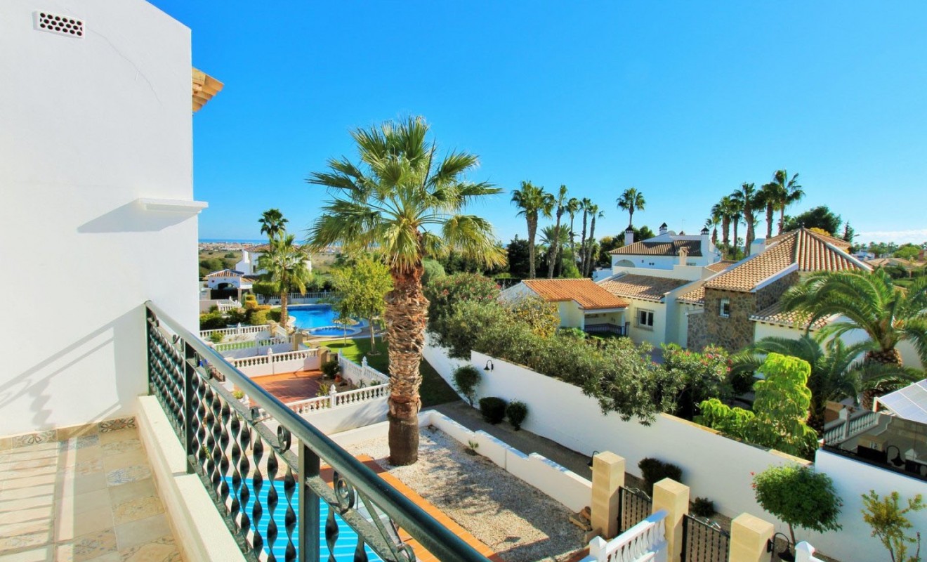 Revente - 2. Town house - Orihuela Costa - Villamartín