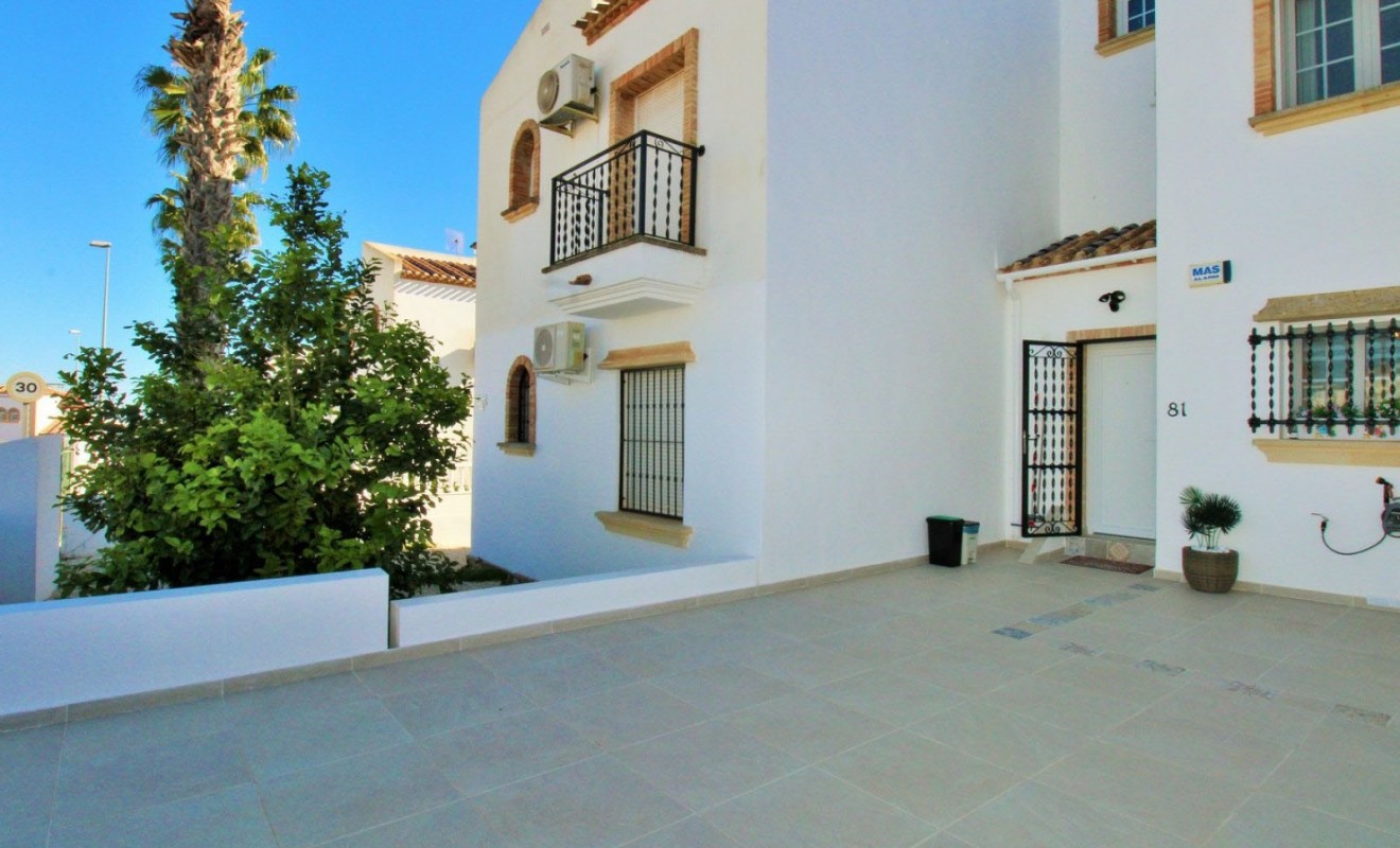Revente - 2. Town house - Orihuela Costa - Villamartín