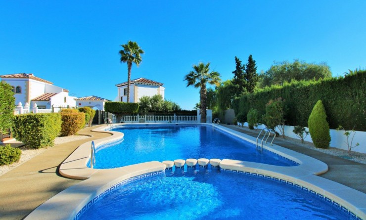 Revente - 2. Town house - Orihuela Costa - Villamartín