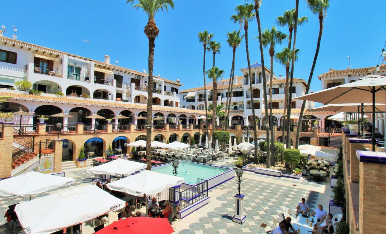 Revente - 2. Town house - Orihuela Costa - Villamartín