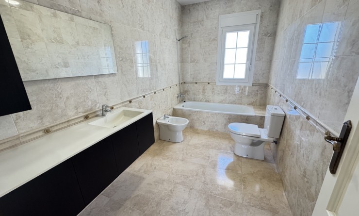 Revente - Villa - Cabo Roig