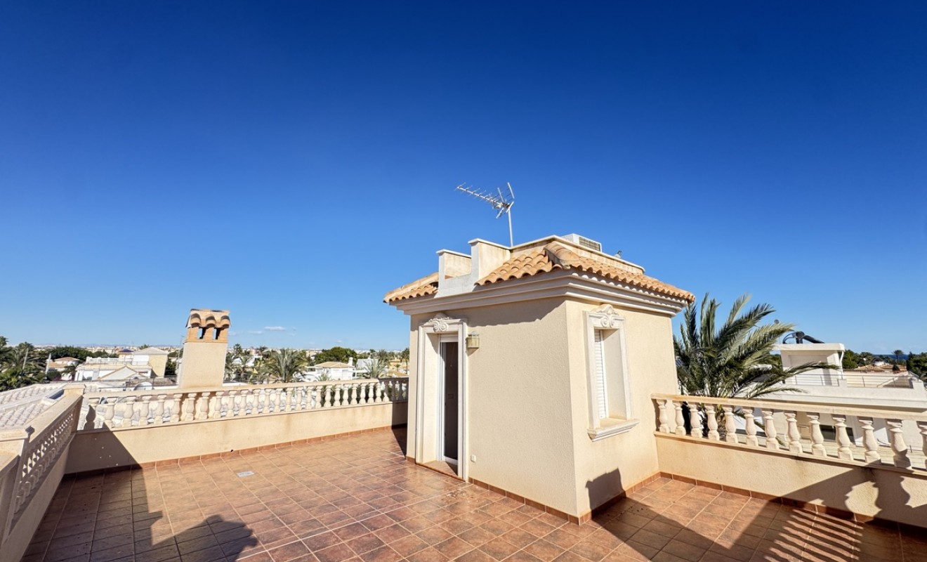 Revente - Villa - Cabo Roig