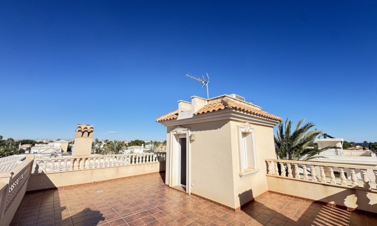 Revente - Villa - Cabo Roig