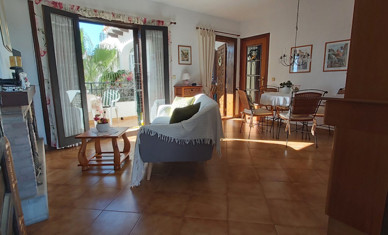 Revente - Apartment / flat - Cabo Roig