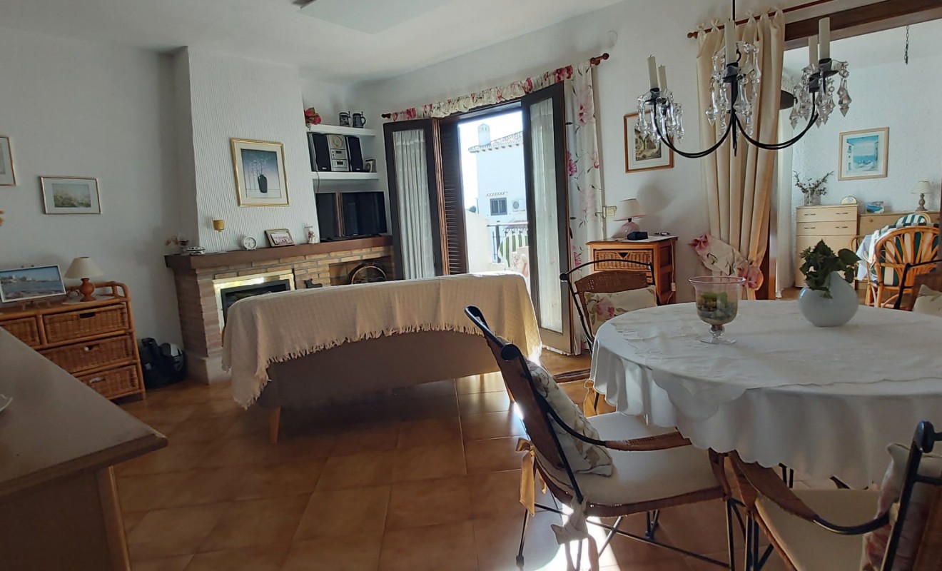 Revente - Apartment / flat - Cabo Roig