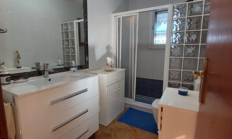 Revente - Apartment / flat - Cabo Roig