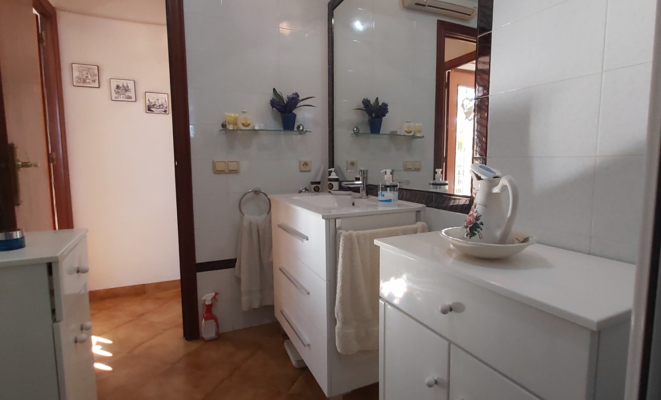 Revente - Apartment / flat - Cabo Roig