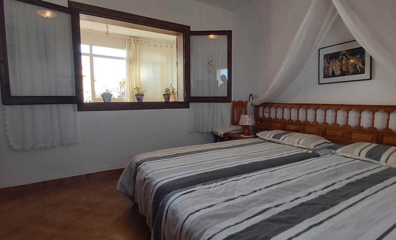 Revente - Apartment / flat - Cabo Roig