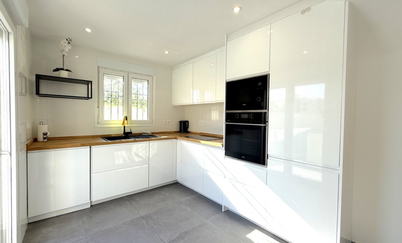 Sale - semi_detached_house - Orihuela - Costa Blanca Sur