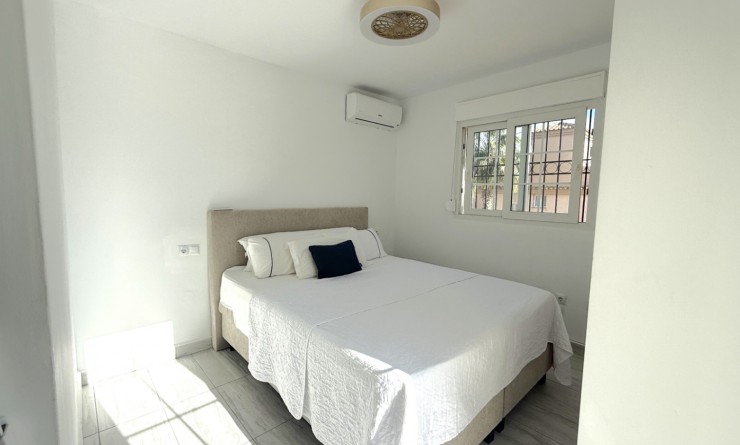 Sale - semi_detached_house - Orihuela - Costa Blanca Sur