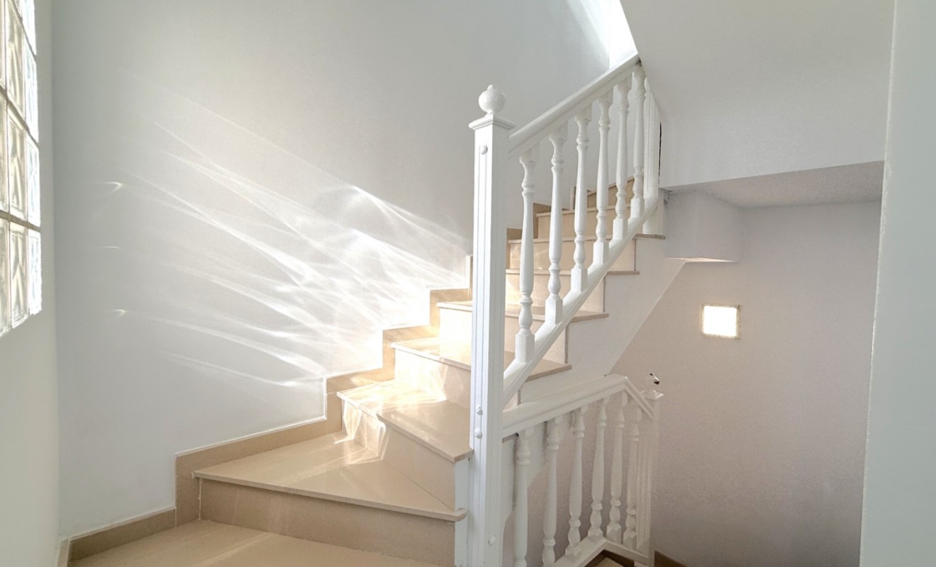 Sale - semi_detached_house - Orihuela - Costa Blanca Sur