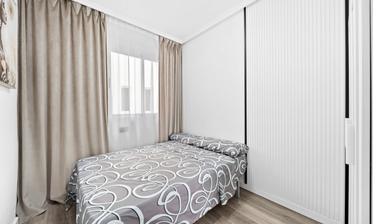 Wederverkoop - Apartamento - Torrevieja - Centro