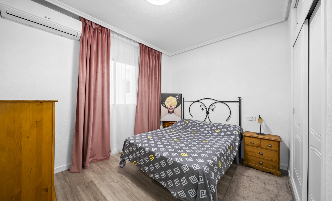 Wederverkoop - Apartamento - Torrevieja - Centro