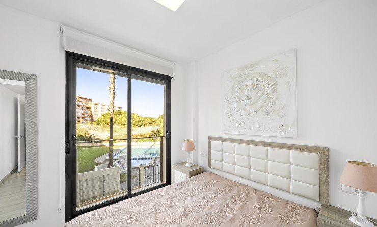 Sale - Apartamento - Torrevieja - La Mata