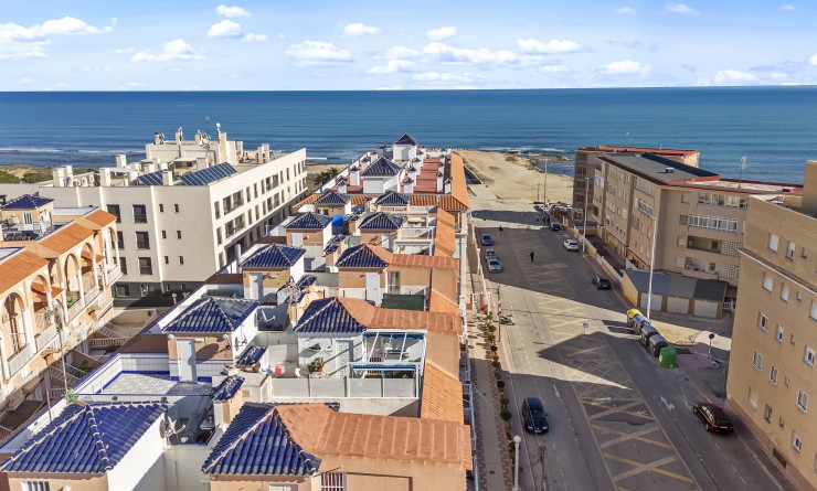 Sale - Apartamento - Torrevieja - La Mata