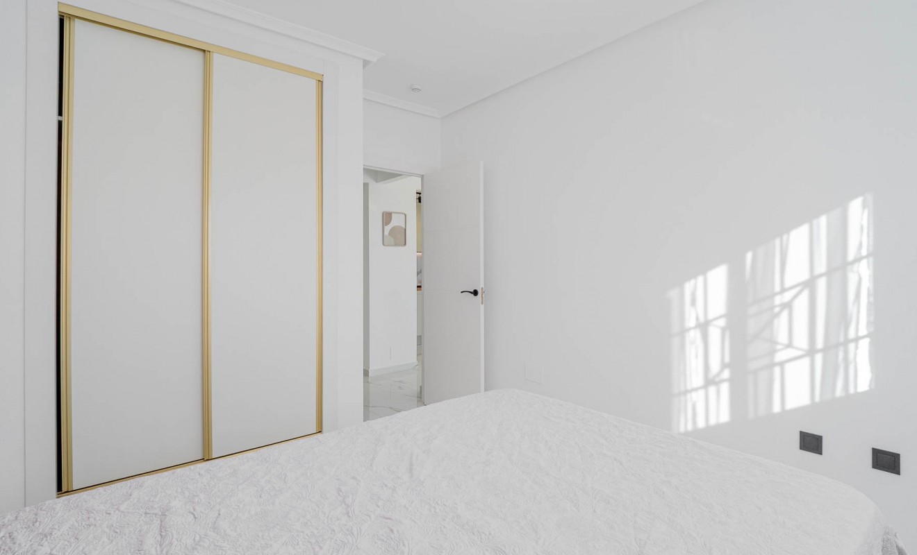 Wederverkoop - 1. Apartment / flat - Orihuela Costa - Playa Flamenca