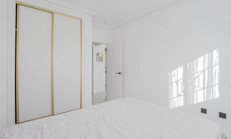 Wederverkoop - 1. Apartment / flat - Orihuela Costa - Playa Flamenca