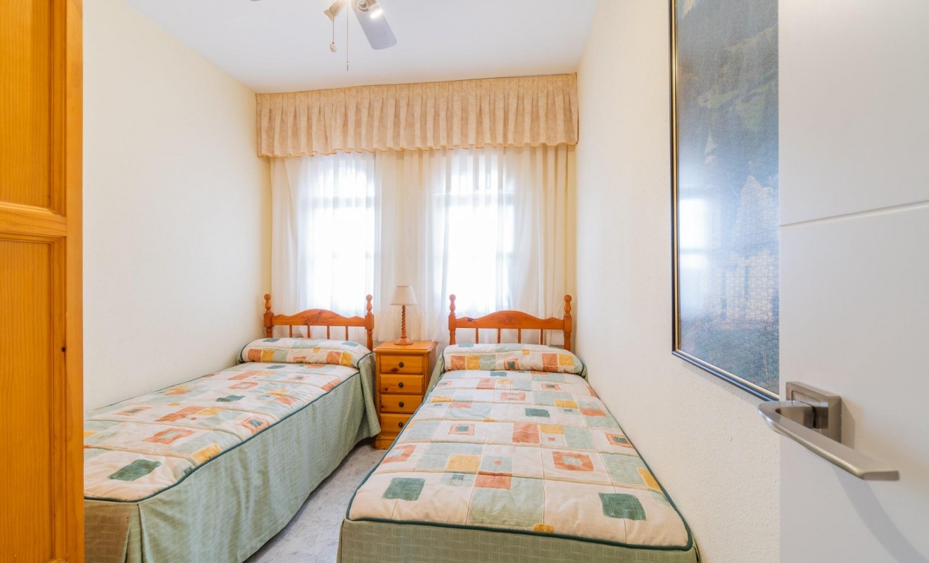 Location longue durée - Appartement - Orihuela Costa - Playa Flamenca