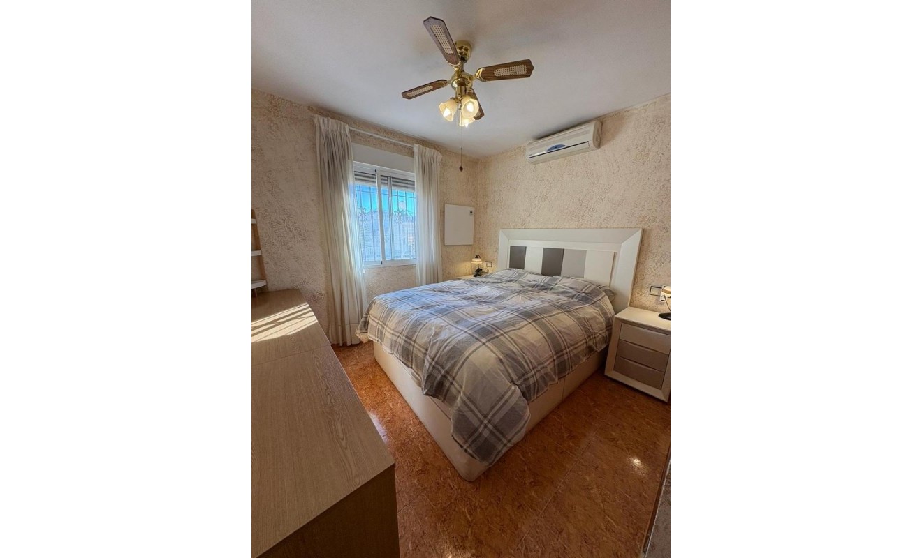 Sale - Semi-detached Villa - San Fulgencio