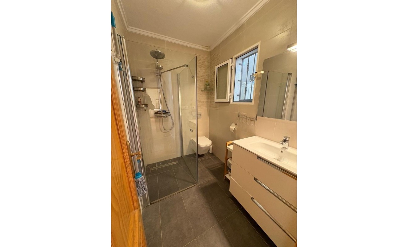 Sale - Semi-detached Villa - San Fulgencio