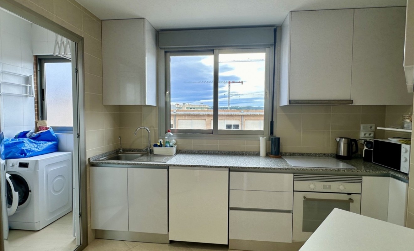 Sale - Apartment - San Miguel de Salinas