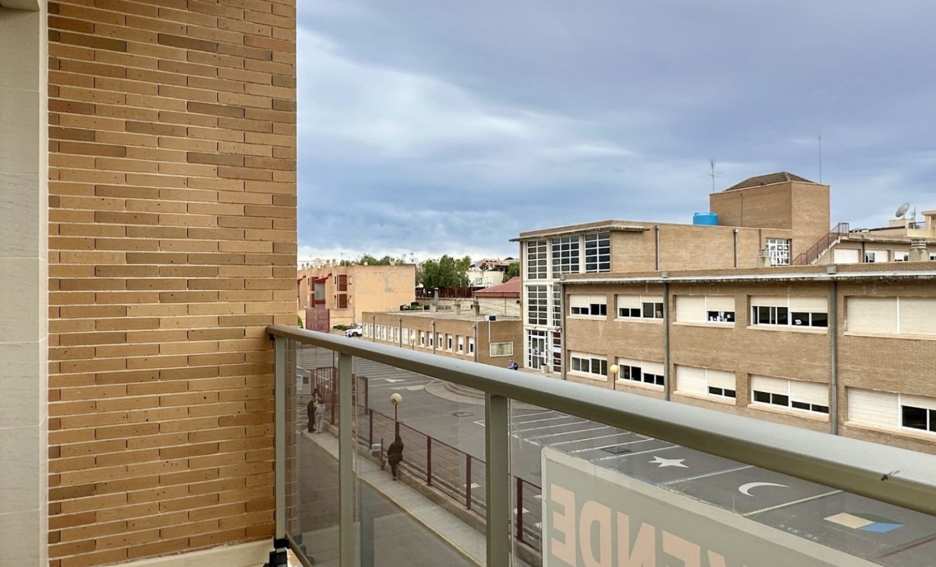 Sale - Apartment - San Miguel de Salinas