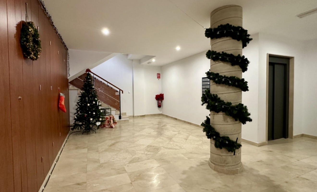 Sale - Apartment - San Miguel de Salinas