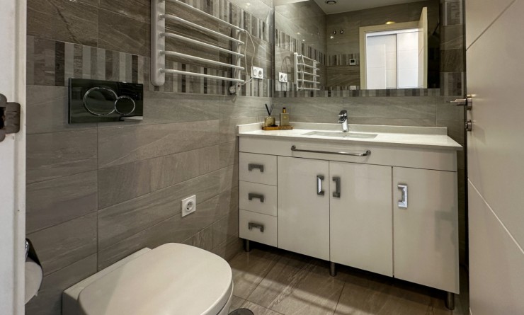 Wederverkoop - Appartement - Torrevieja - Costa Blanca Sur