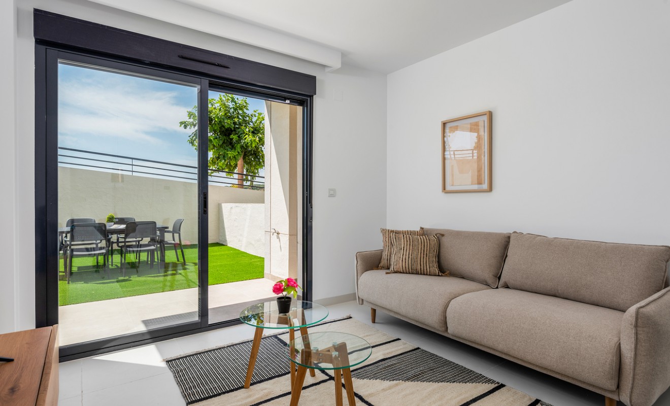 Sale - Apartment - San Miguel de Salinas