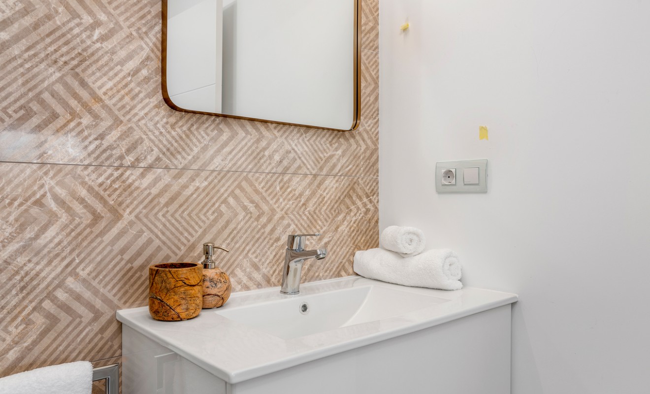 Sale - Apartment - San Miguel de Salinas