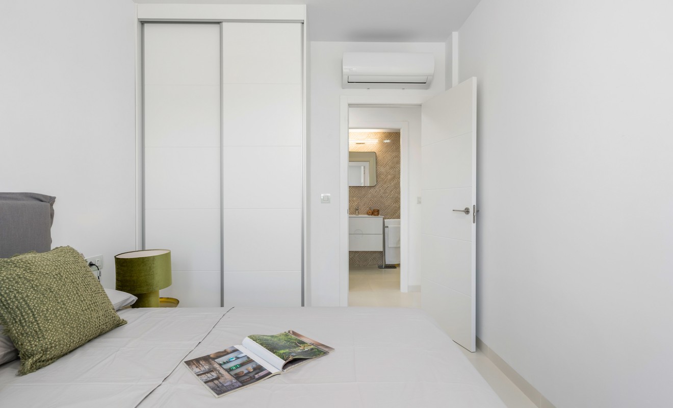 Sale - Apartment - San Miguel de Salinas