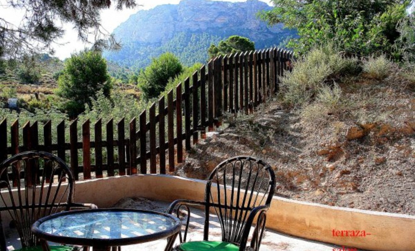 Revente - Finca - Gea Y Truyols