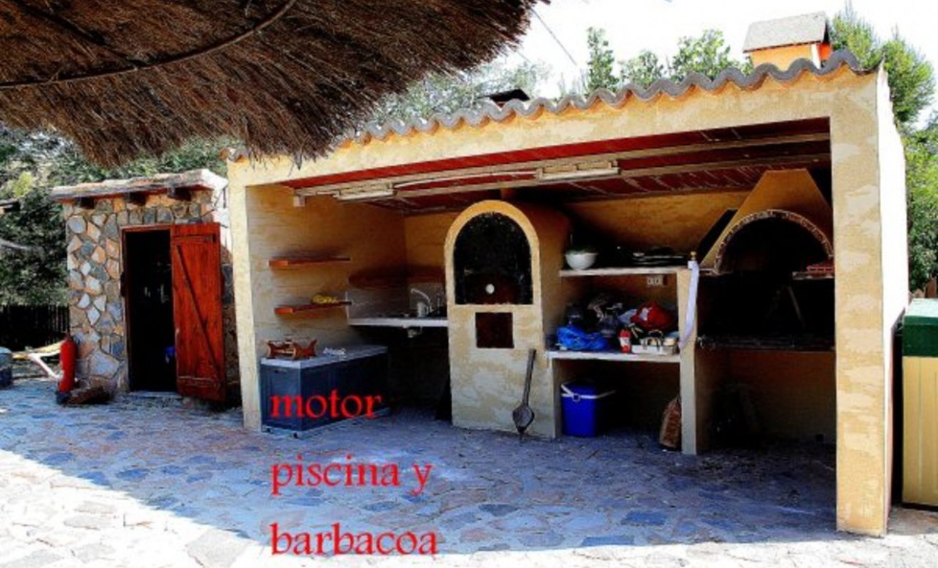 Revente - Finca - Gea Y Truyols