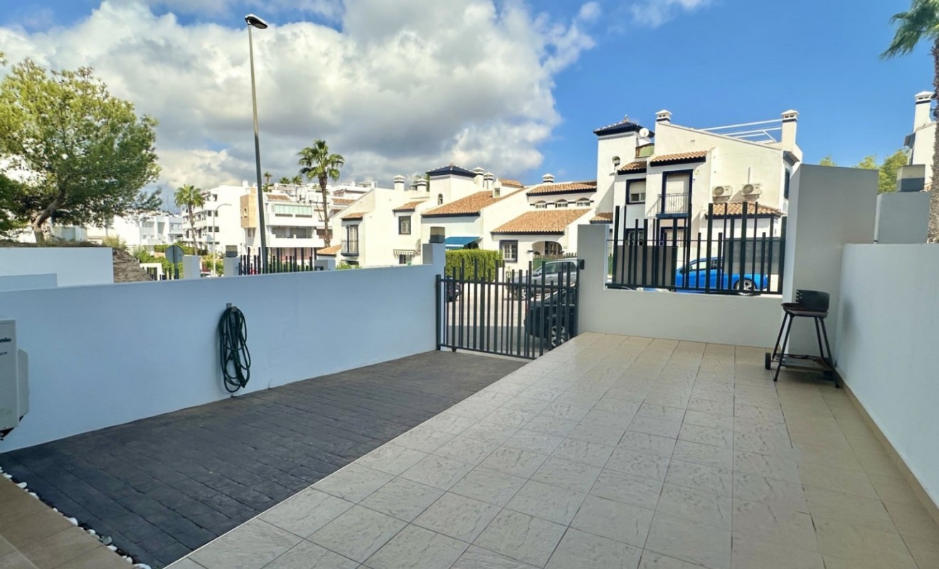 Wederverkoop - Appartement - Orihuela Costa - Villamartín