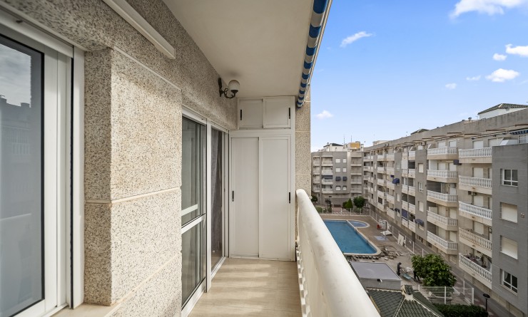Revente - Apartamento - Torrevieja - Centro