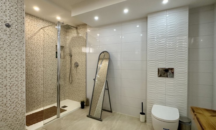 Wederverkoop - Detached villa - Orihuela Costa - Los Dolses