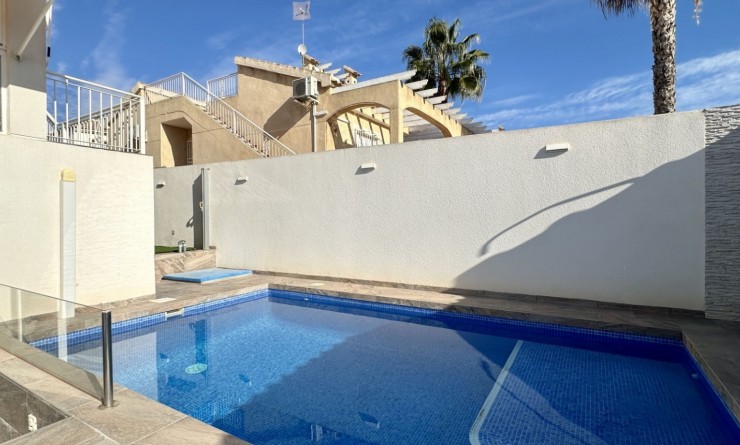 Wederverkoop - Detached villa - Orihuela Costa - Los Dolses