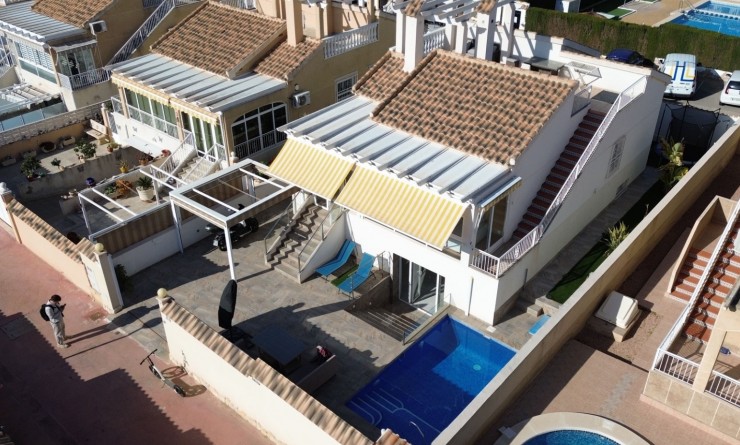 Wederverkoop - Detached villa - Orihuela Costa - Los Dolses