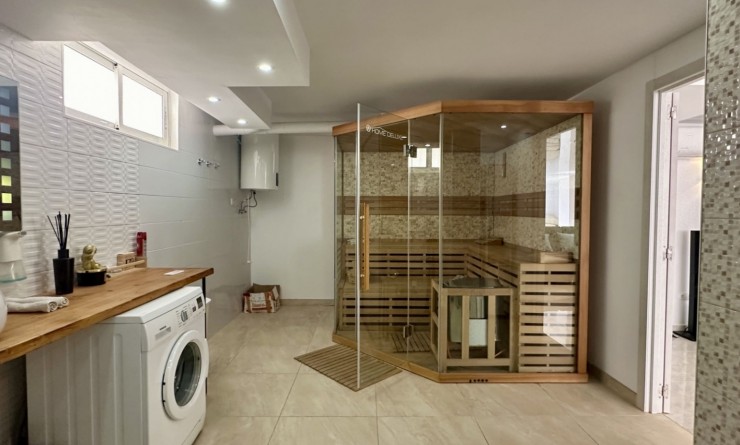 Wederverkoop - Detached villa - Orihuela Costa - Los Dolses