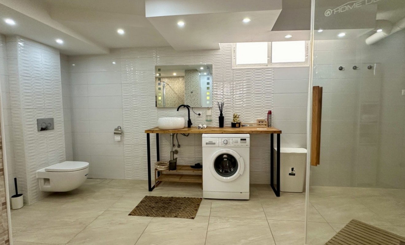 Wederverkoop - Detached villa - Orihuela Costa - Los Dolses