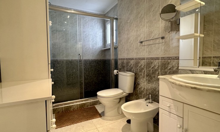 Wederverkoop - Detached villa - Orihuela Costa - Los Dolses