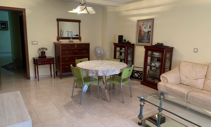 Revente - Apartment / flat - Alfas del Pí