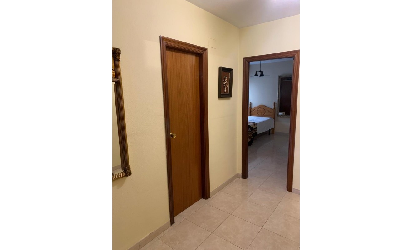 Revente - Apartment / flat - Alfas del Pí