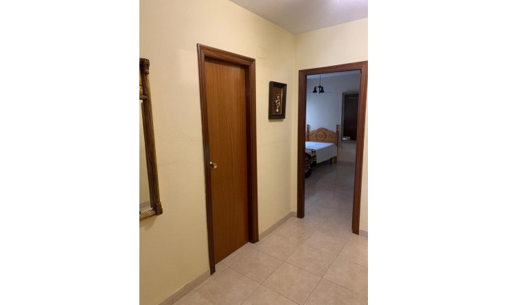 Revente - Apartment / flat - Alfas del Pí