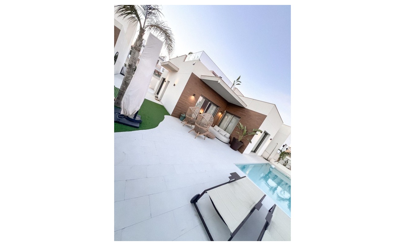 Sale - Villa - San Miguel de Salinas