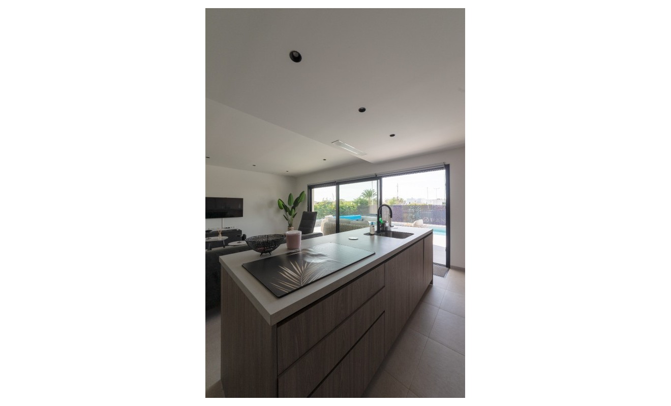 Revente - Villa - Los Montesinos